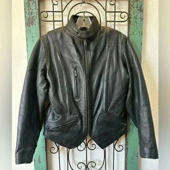 Milwaukee Leather Moto Jacket with speciality backpatch. Womans Small - Sexy. - Picture 3 of 15